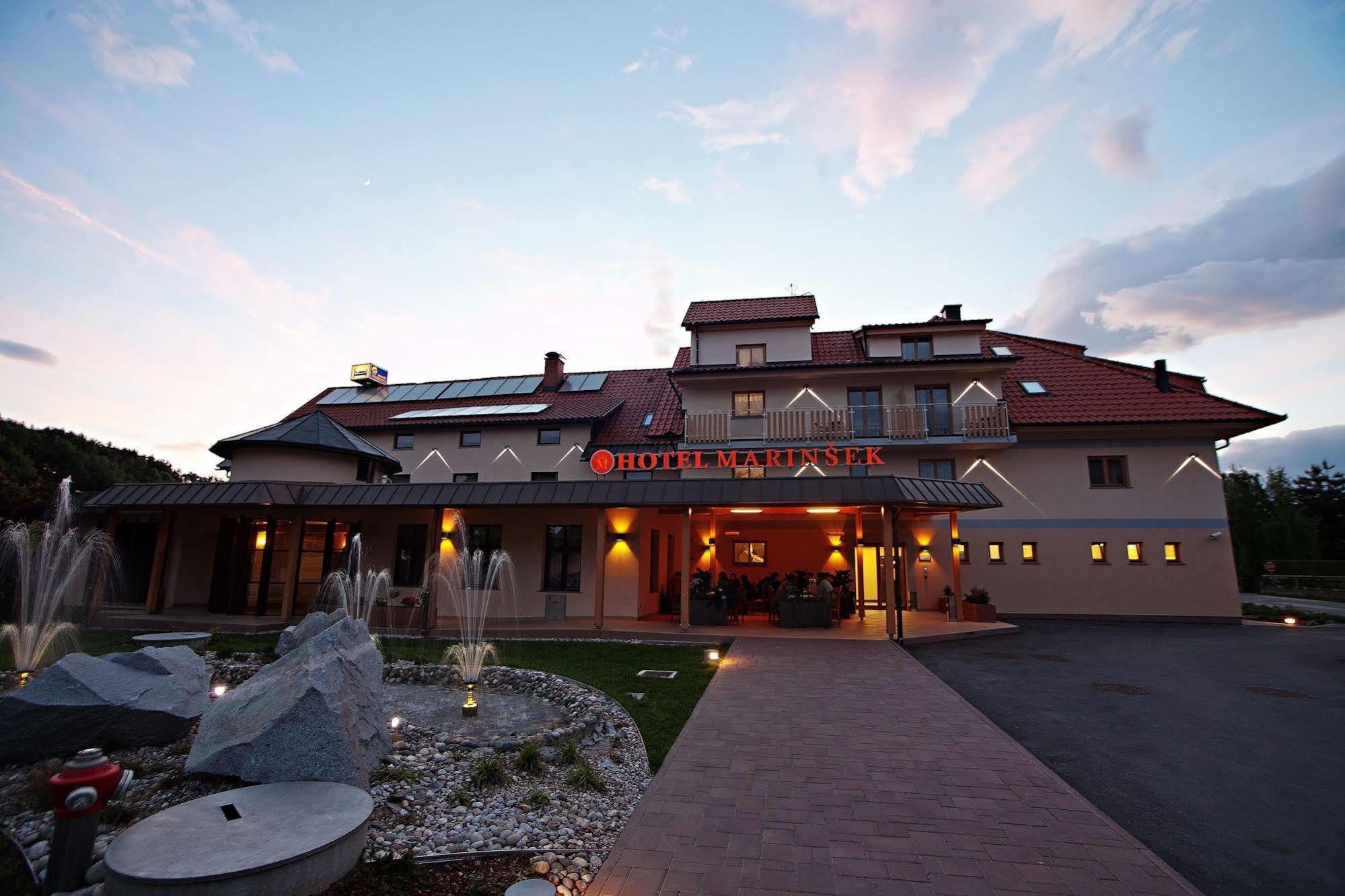 Hotel Marinsek Naklo Extérieur photo